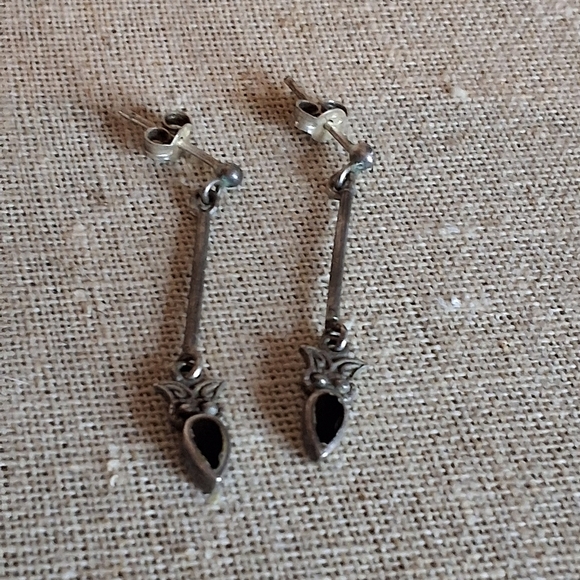 Vintage sterling Silver Dangle Earrings With Bonus Pair - Picture 2 of 7